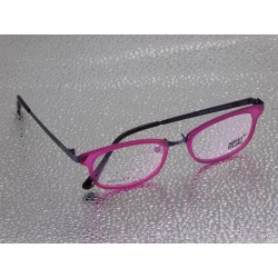 W1037 1 light purple