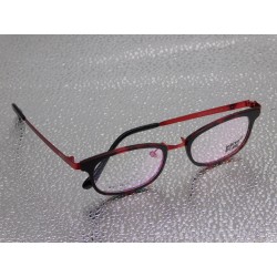 W1037 3 red havana